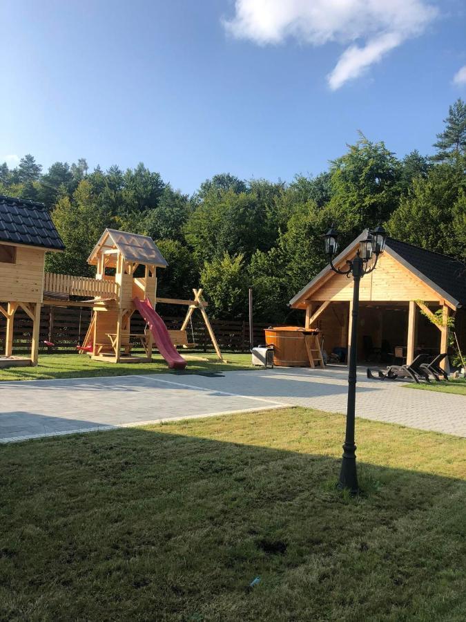 Dom Na Borowkowym Wzgorzu Lägenhet Palesnica Exteriör bild