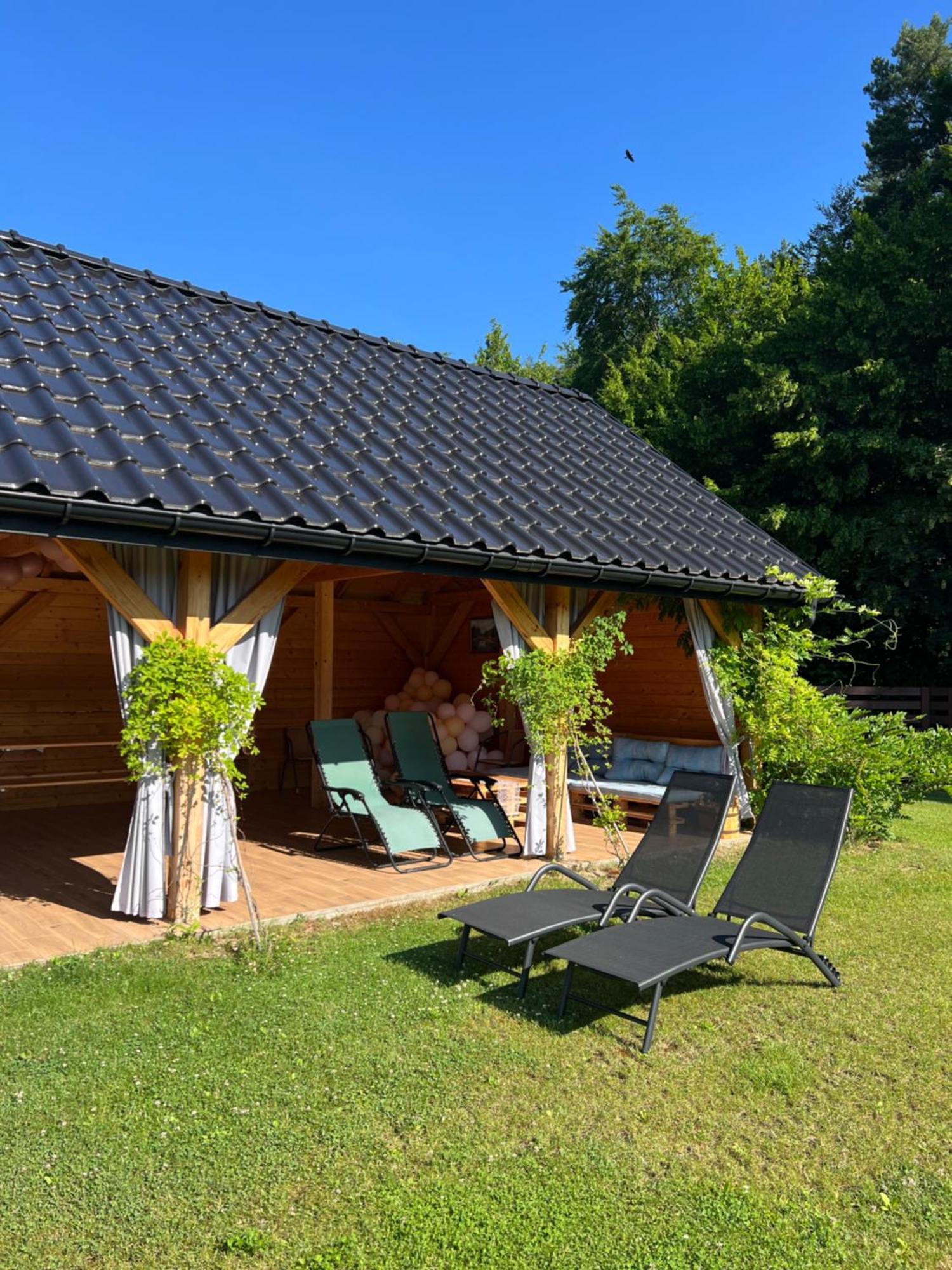 Dom Na Borowkowym Wzgorzu Lägenhet Palesnica Exteriör bild